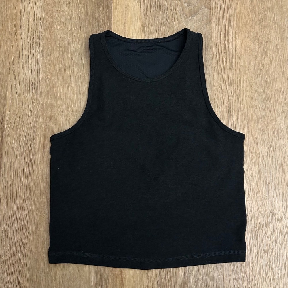 Vuori Black pose plyo crop Tank Top High Neck Racerback XS workout gym athletic - Picture 2 of 5